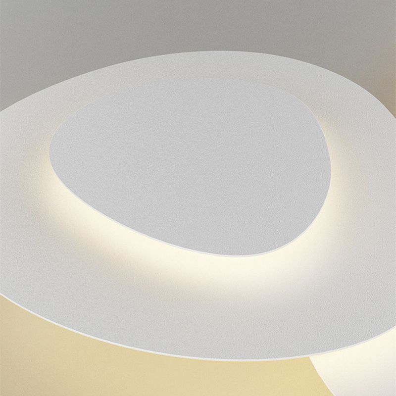 Lampa Sufitowa Nowoczesna z Organicznym Kształtem Obłoku