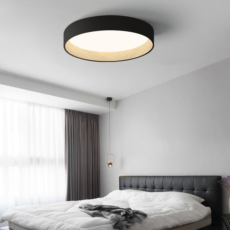 Lampa Sufitowa Skandynawska Okrągła z Drewnianym Wykończeniem i Kloszem Akrylowym