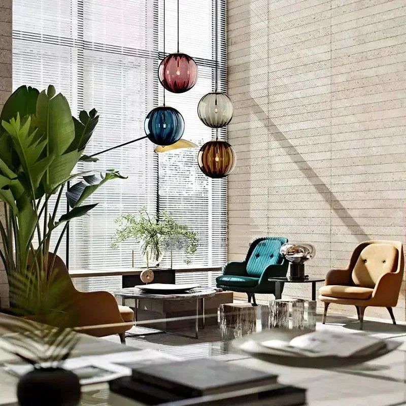 Lampa Wisząca Art Deco ze Szklanym Kloszem w Kształcie Kuli