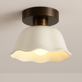 Lampa Sufitowa Vintage z Falowanym Kloszem i Oprawką