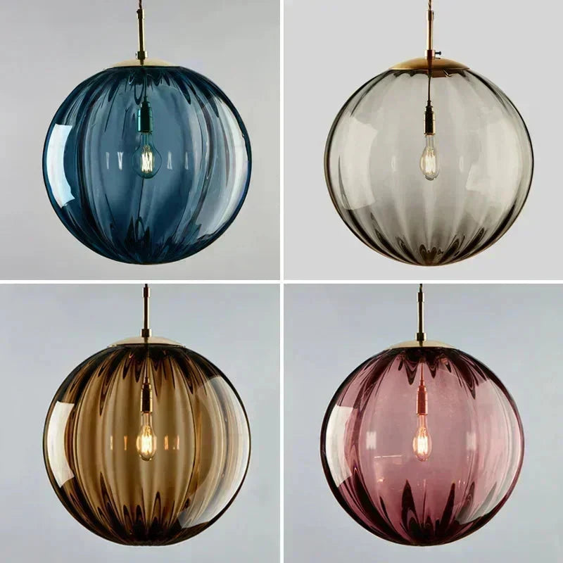Lampa Wisząca Art Deco ze Szklanym Kloszem w Kształcie Kuli